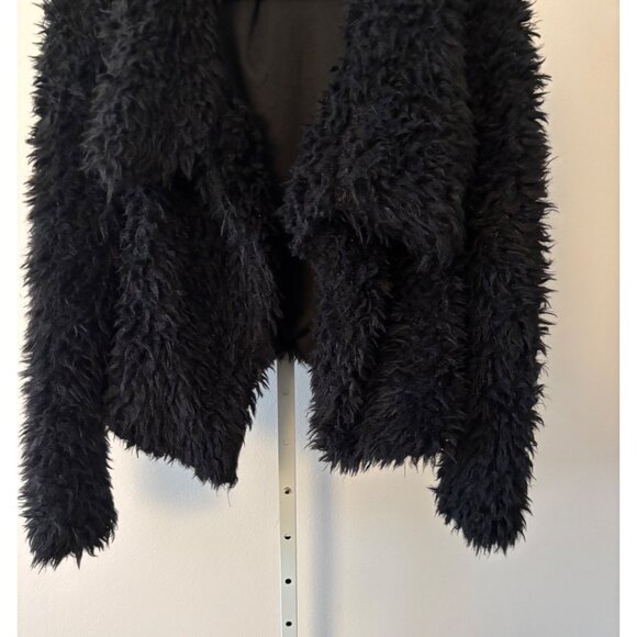 Indie Sleaze Jacket Small Black Faux Fur Shaggy Cropped Pockets HYFVE Soft Cozy - Picture 11 of 12